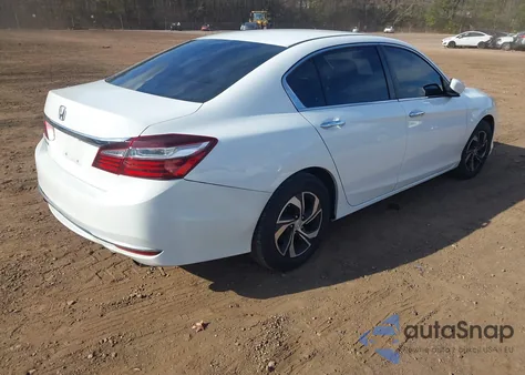 2017 Honda Accord Lx z USA, uszkodzony, nr VIN 1HGCR2F3XHA174469